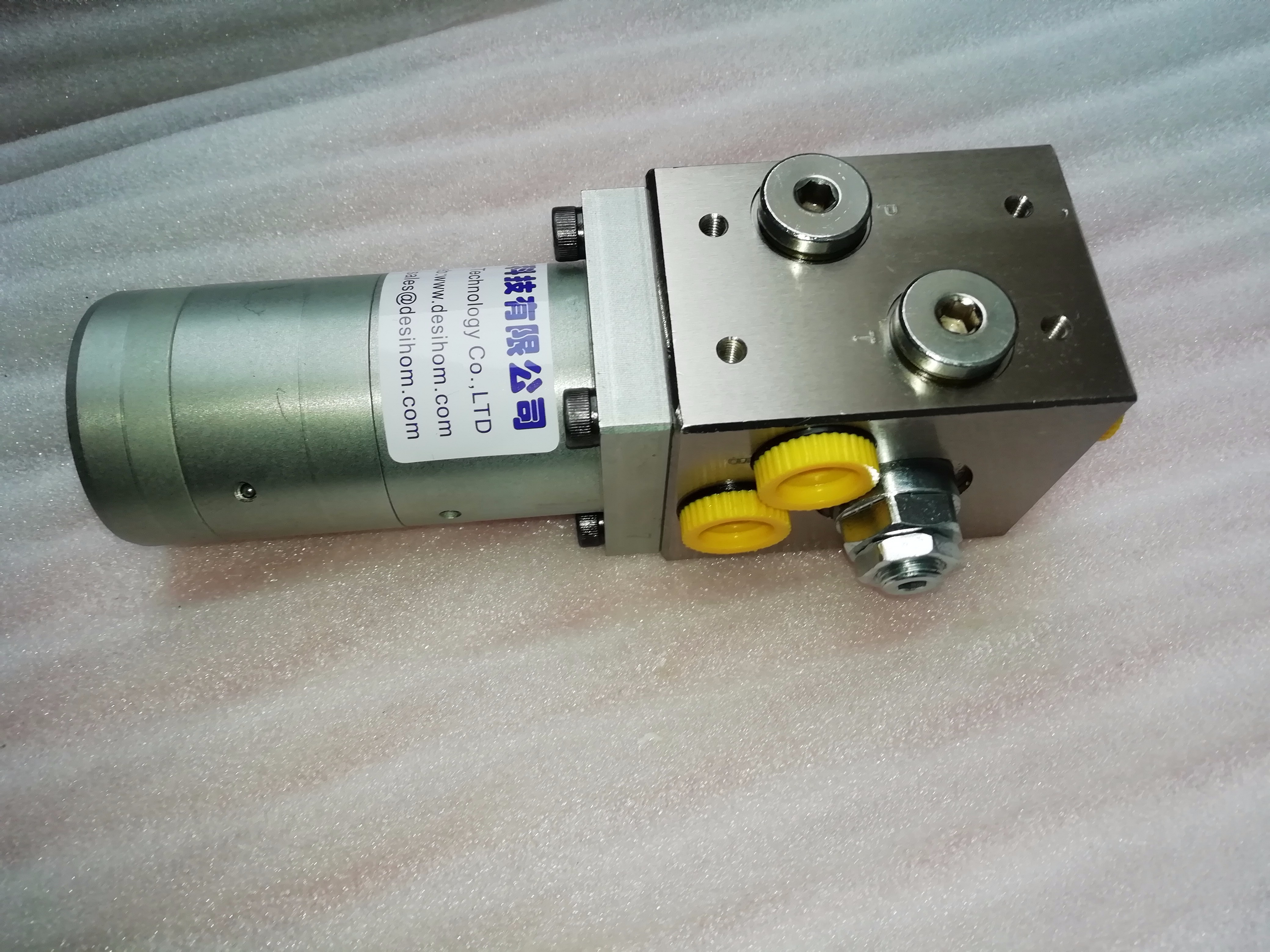 進口液壓增壓器.jpg 1556031463413449.jpg